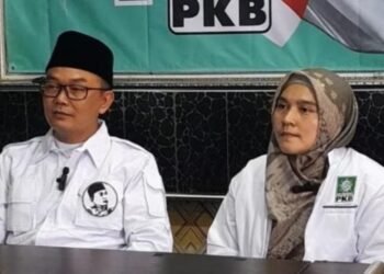 Bertekad Maju di Pilkada 2024, Rani Destiani-Imam Sugiarto Resmi Daftarkan diri Ke PKB Karawang