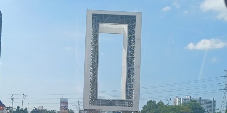 Tender Proyek LPSE Paket Jendela Bunderan Badami Diduga Bau Kolusi