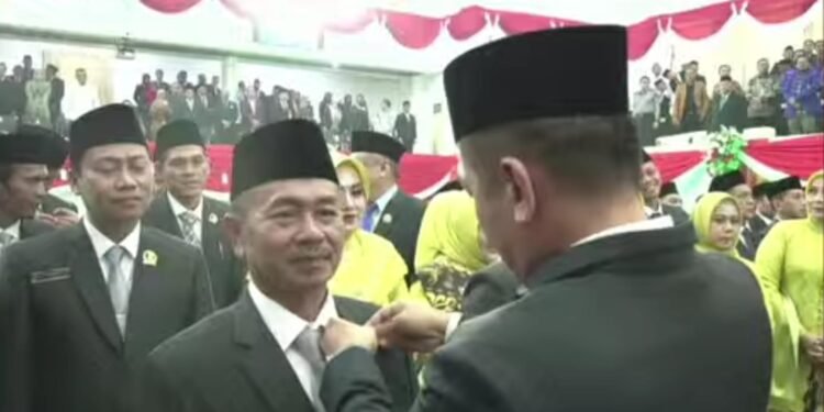 50 Anggota DPRD Dilantik,26 Baru 24 Wajah Lama