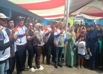 Manfaat Program Kerakyatan  Sudah Dirasakan, Masyarakat Sampalan Komitmen Bersama Pilih Paslon No 2 Aep-Maslani di Pilkada Karawang