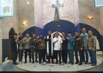 Bupati Karawang Aep Syaepuloh Monitor Pelaksaan Misa Di Sejumlah Gereja,Perayaan Natal Berlangsung Kondusip