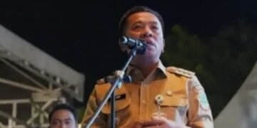 Sambut HUT Karawang ke 392 Bupati Aep Resmi Buka Bazzar UMKM