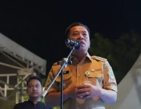 Sambut HUT Karawang ke 392 Bupati Aep Resmi Buka Bazzar UMKM