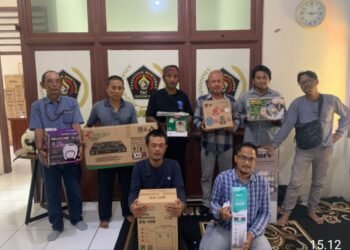 PT Ayyubi Berkah Nusantara Berikan Doorprize Menarik di Raker PWI Karawang