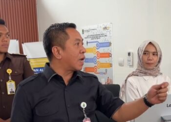 Bupati Sudah Atensi PUPR Paving Block Jalan Tuvarep Bakal Dirapihkan